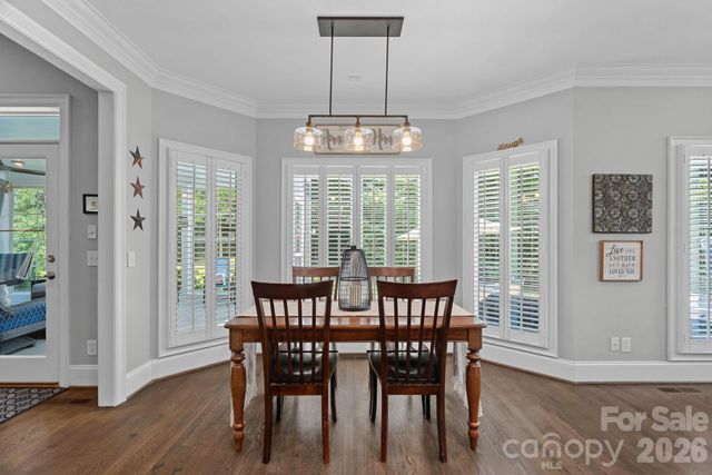 18525 Rollingdale Lane, Davidson, NC 28036