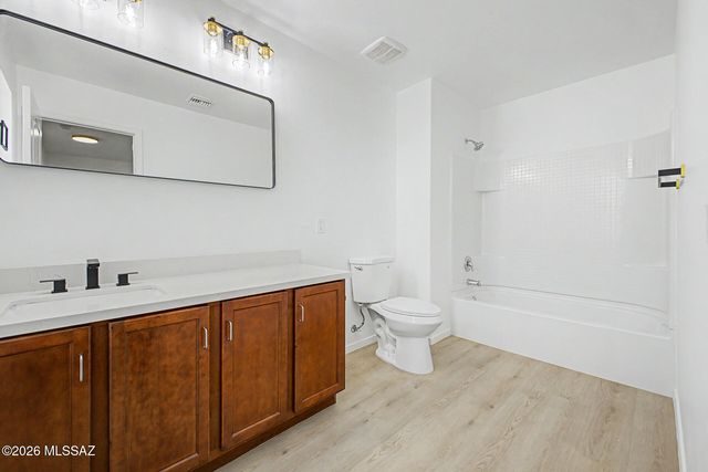 6989 S Red Maids Drive, Tucson, AZ 85756