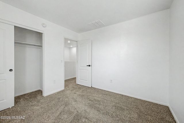 6989 S Red Maids Drive, Tucson, AZ 85756