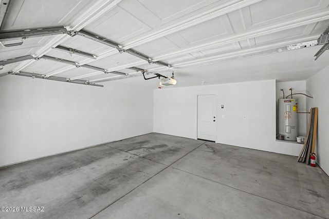6989 S Red Maids Drive, Tucson, AZ 85756