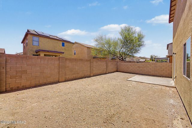 6989 S Red Maids Drive, Tucson, AZ 85756