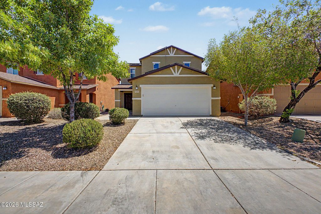 6989 S Red Maids Drive, Tucson, AZ 85756