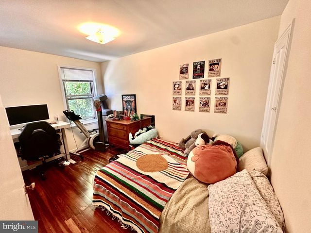 3315 ARNOLD ST, Philadelphia, PA 19129