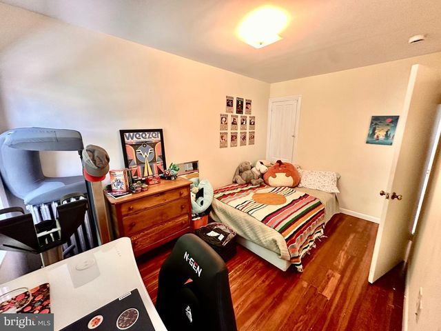 3315 ARNOLD ST, Philadelphia, PA 19129
