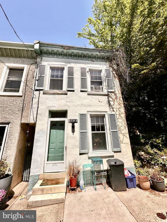 3315 ARNOLD ST, Philadelphia, PA 19129