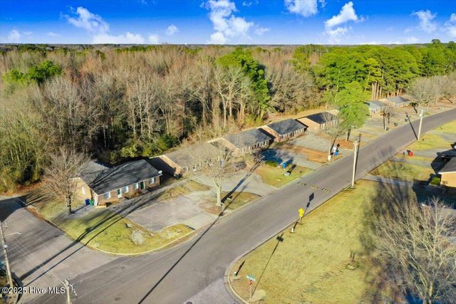 1702 Snowden Drive SE, Wilson, NC 27893