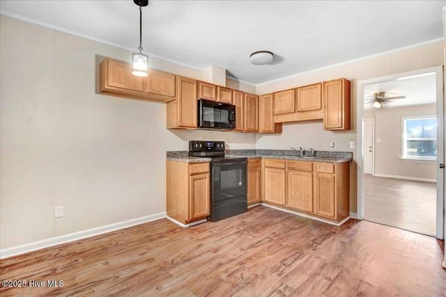 1702 Snowden Drive SE, Wilson, NC 27893
