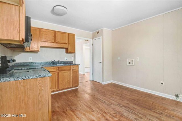 1702 Snowden Drive SE, Wilson, NC 27893