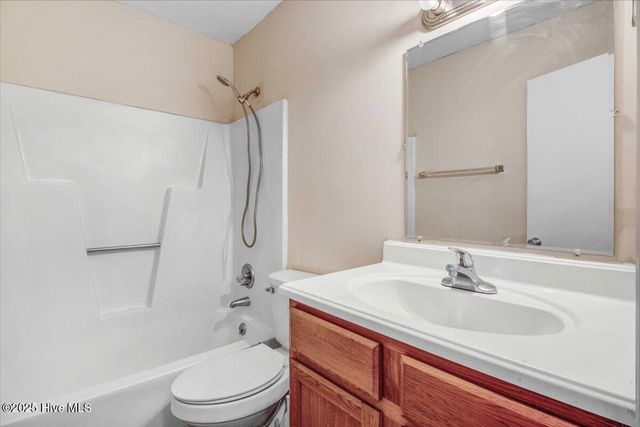 1702 Snowden Drive SE, Wilson, NC 27893