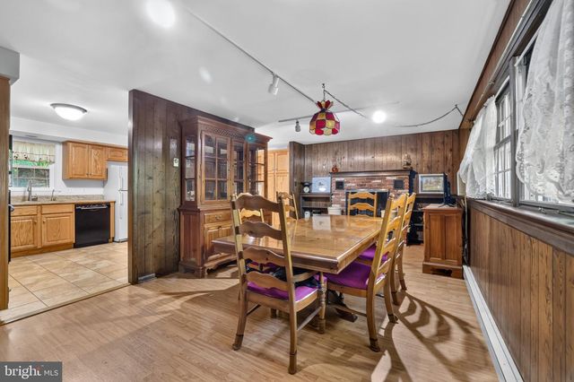 802 ROUTE 313, Perkasie, PA 18944