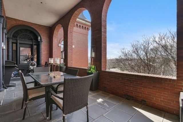 100 Captains Row 301, Chelsea, MA 02150