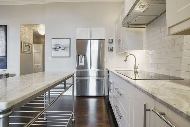 100 Captains Row 301, Chelsea, MA 02150