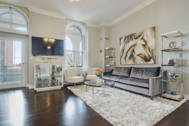 100 Captains Row 301, Chelsea, MA 02150