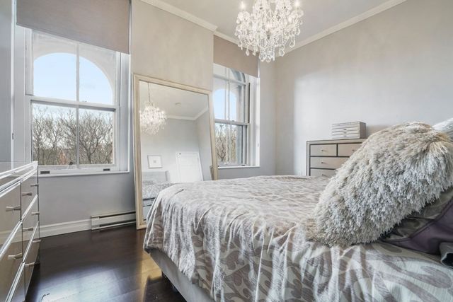 100 Captains Row 301, Chelsea, MA 02150