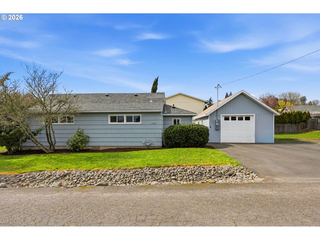 896 5th St, Lafayette, OR 97127