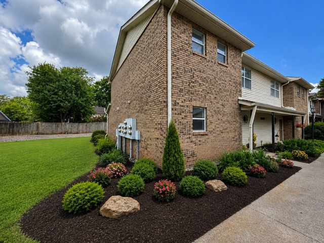 2101 Emery Ln, Franklin, TN 37064