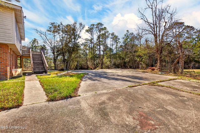 10149 River Drive, Bay Saint Louis, MS 39520