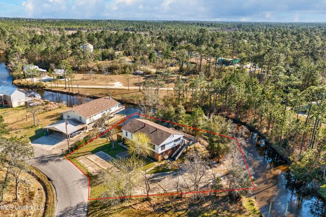 10149 River Drive, Bay Saint Louis, MS 39520