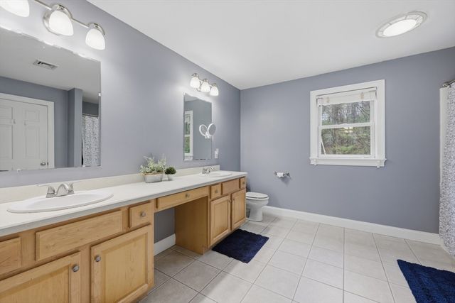 324 West Sutton Road, Sutton, MA 01590