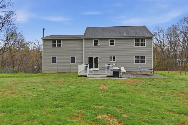 324 West Sutton Road, Sutton, MA 01590