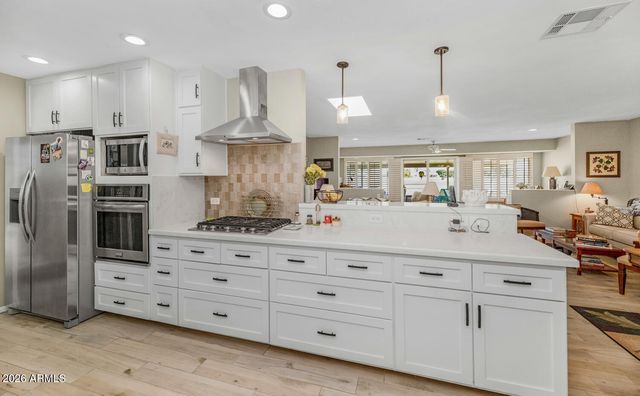 10626 W TROPICANA Circle, Sun City, AZ 85351