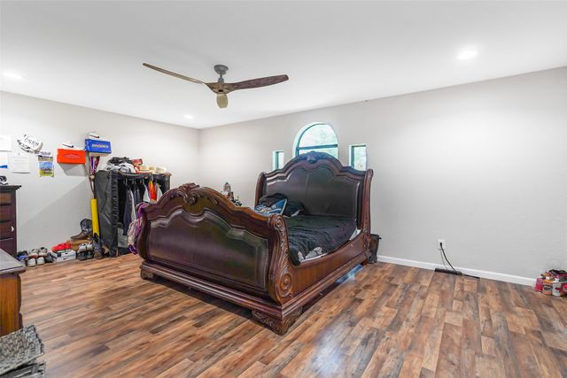 8525 County Road 528, Burleson, TX 76028
