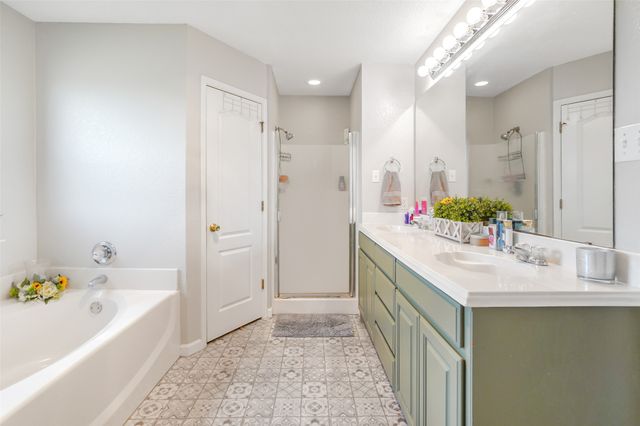 8525 County Road 528, Burleson, TX 76028