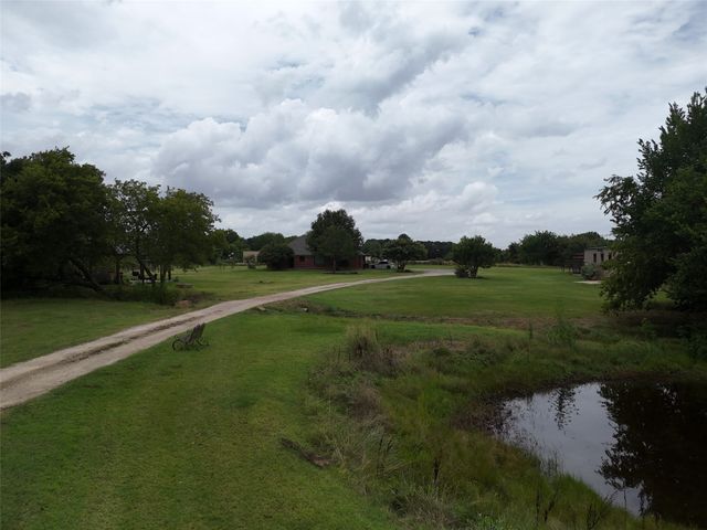 8525 County Road 528, Burleson, TX 76028