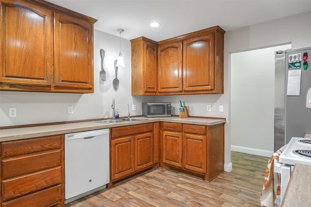 8525 County Road 528, Burleson, TX 76028