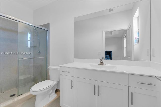 21068 NE 8th Avenue, Miami, FL 33179