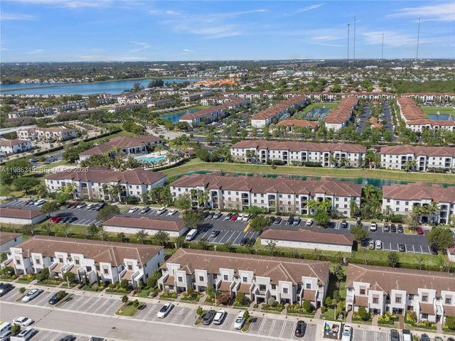 21068 NE 8th Avenue, Miami, FL 33179