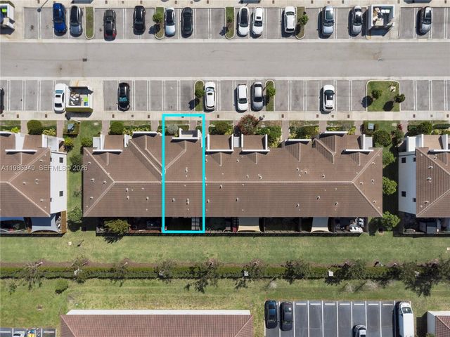 21068 NE 8th Avenue, Miami, FL 33179