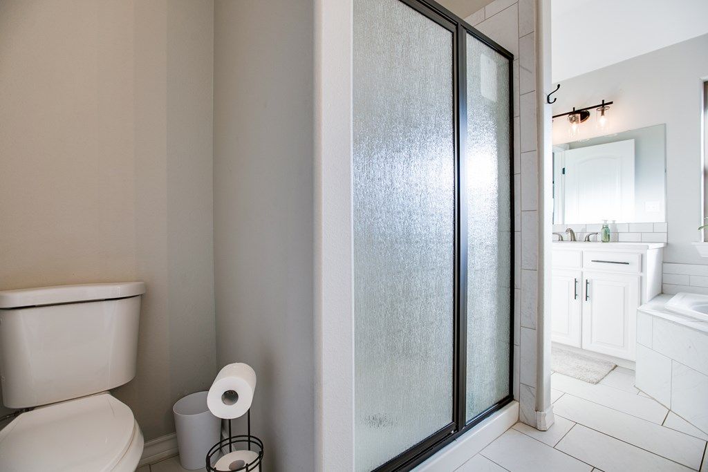 Image 20 of property listing at 8435 Lynx Lane, San Angelo, TX 76901