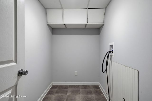 213 W French St, Elizabethtown, KY 42701