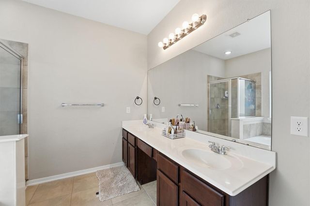 6810 Oaken Gate Way, Humble, TX 77338