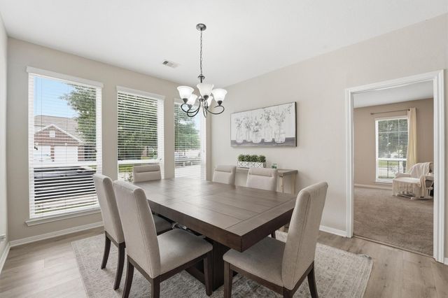 6810 Oaken Gate Way, Humble, TX 77338