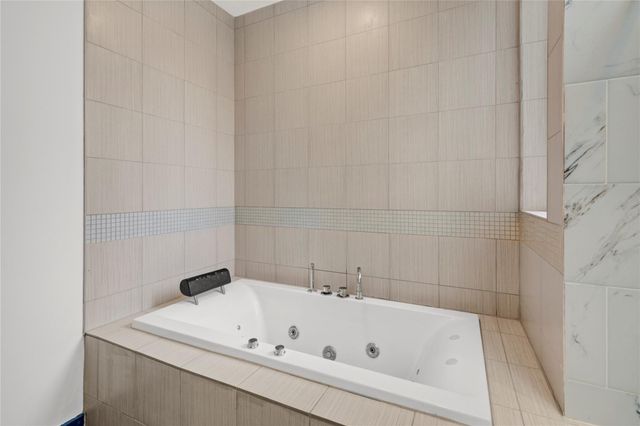 3910 Austin Street, Houston, TX 77004