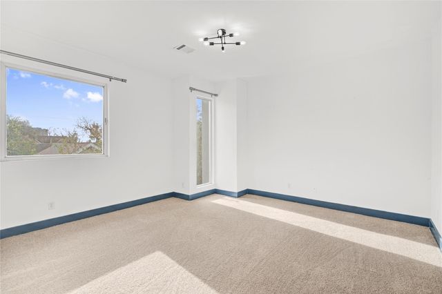 3910 Austin Street, Houston, TX 77004