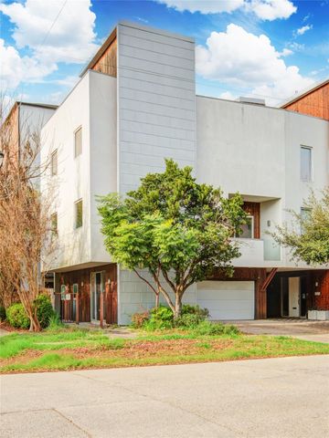 3910 Austin Street, Houston, TX 77004