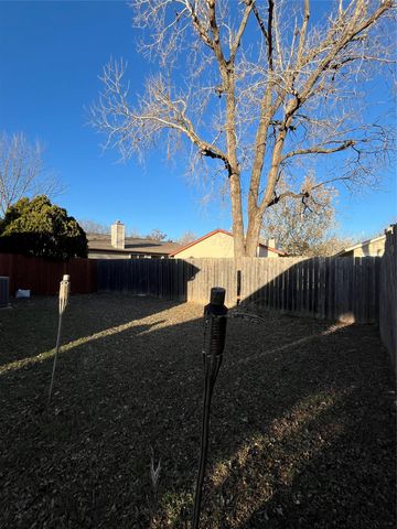 5906 Green Acres, Austin, TX 78727