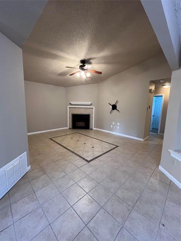 5906 Green Acres, Austin, TX 78727