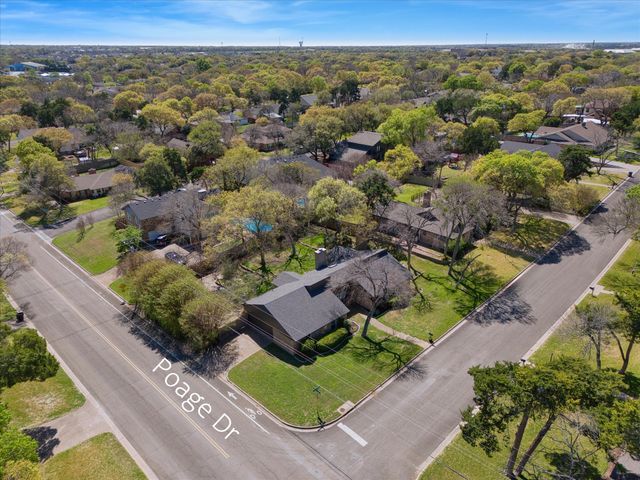 10010 Burgundy Lane, Woodway, TX 76712