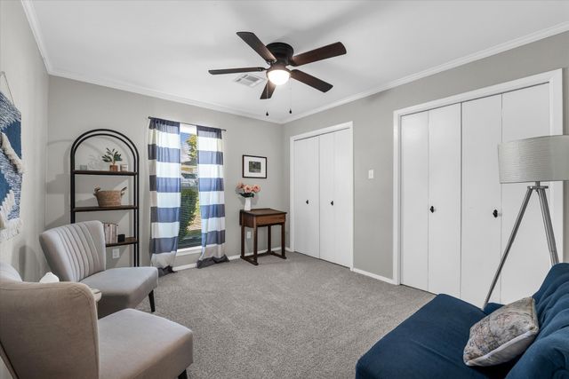 10010 Burgundy Lane, Woodway, TX 76712