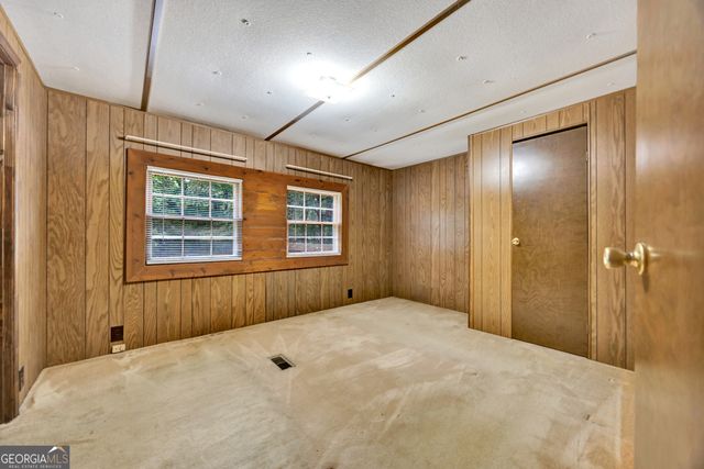 102 Geoffrey Lane, Oxford, GA 30054