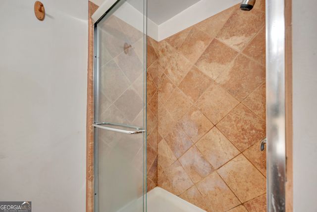 102 Geoffrey Lane, Oxford, GA 30054