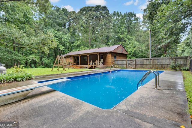102 Geoffrey Lane, Oxford, GA 30054