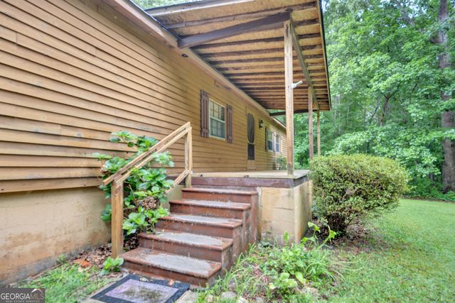 102 Geoffrey Lane, Oxford, GA 30054