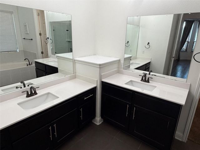 11412 Maggiore DR, Austin, TX 78739