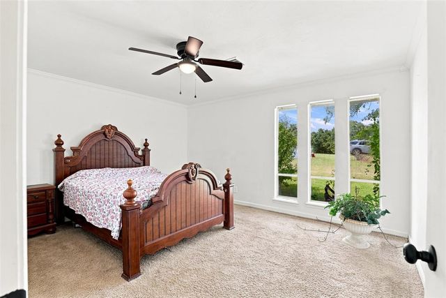 13904 S Dobbs Road, Mcloud, OK 74851