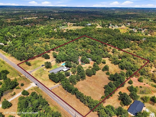 13904 S Dobbs Road, Mcloud, OK 74851